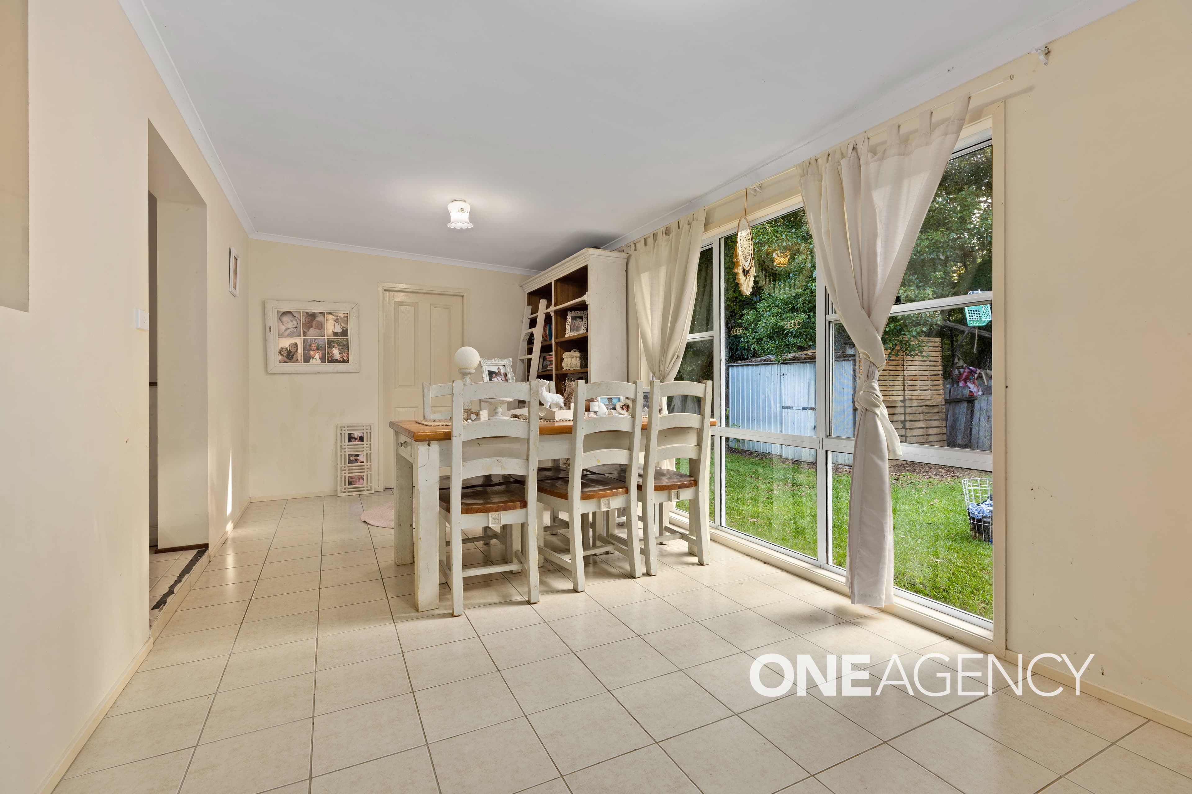 6 Jarrett Close, North Nowra, North Nowra - Thumbnail 4