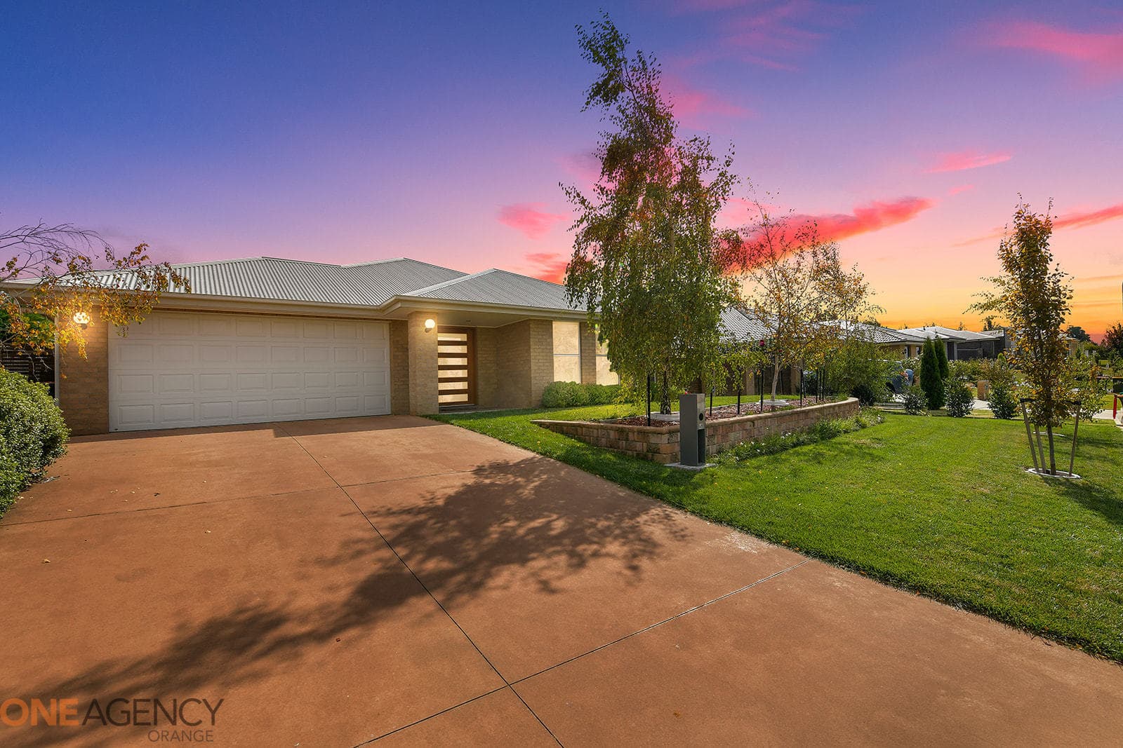 49 Pippin Way, Orange, Orange - Image 1