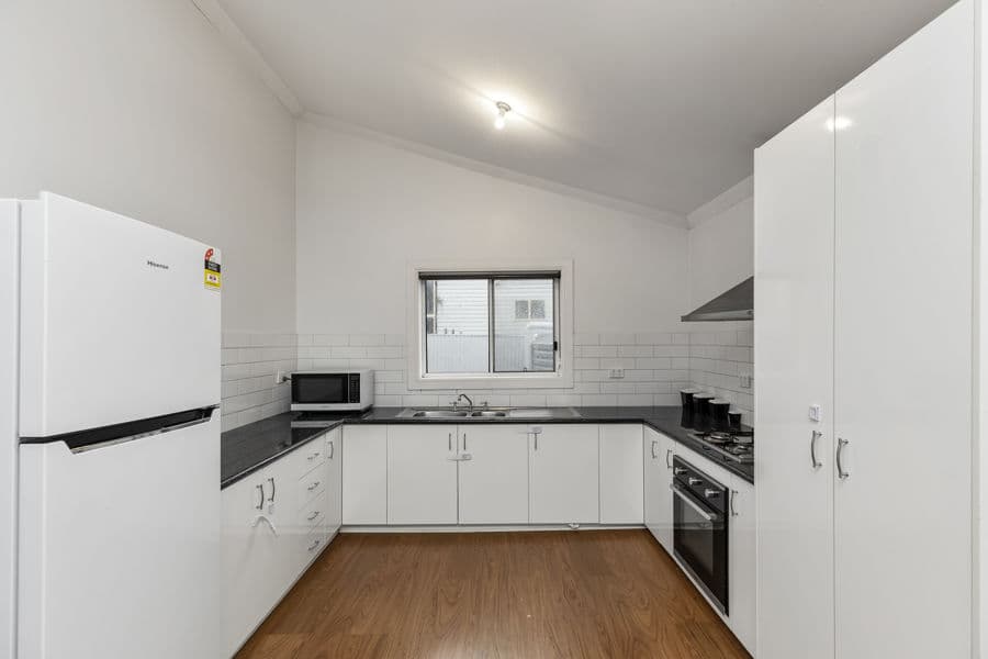 28 MIMOSA Street, Coolamon, Coolamon - Thumbnail 3