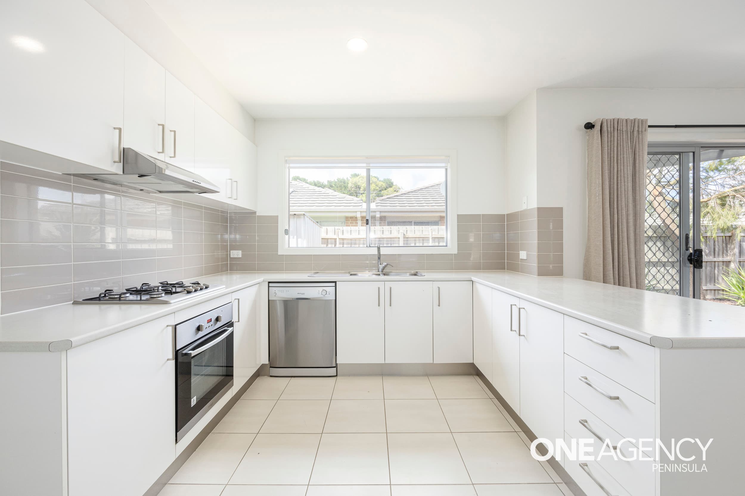 5/3 Warrenwood Place, Langwarrin, Langwarrin - Thumbnail 3