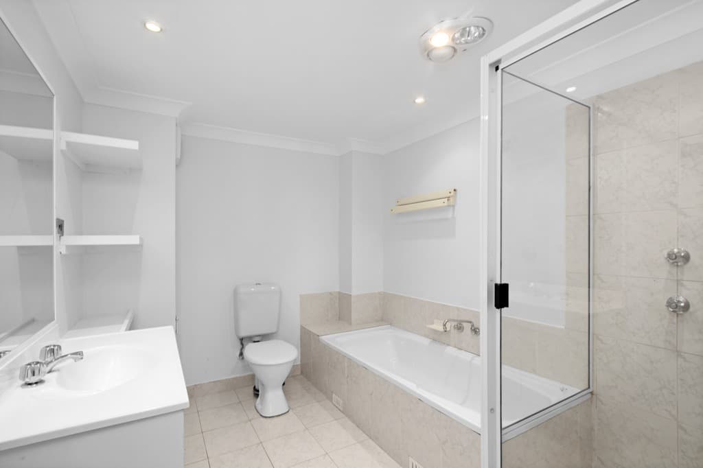 76/1 Riverpark Drive, Liverpool, Liverpool - Thumbnail 4