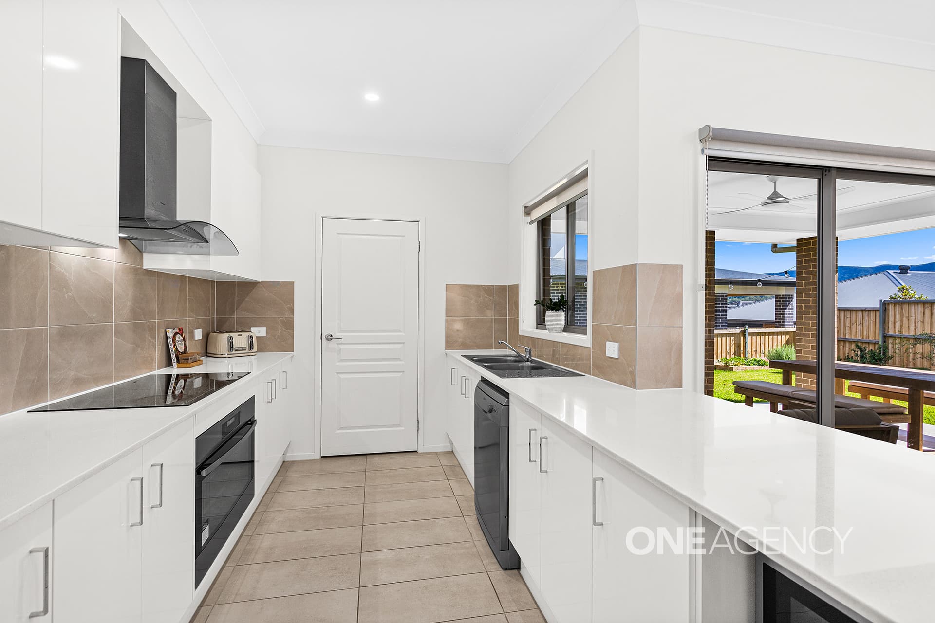 4 Huskisson Street, Tullimbar, Tullimbar - Thumbnail 2
