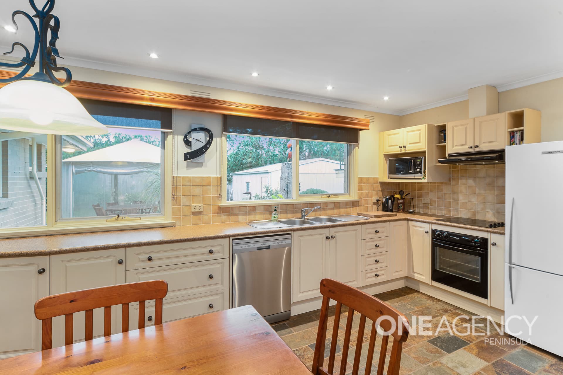 6 Ronald Avenue, Frankston South, Frankston South - Thumbnail 4