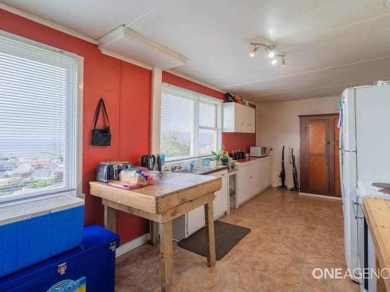 1 & 2/6 Pleasant Street, Burnie, Burnie - Thumbnail 4