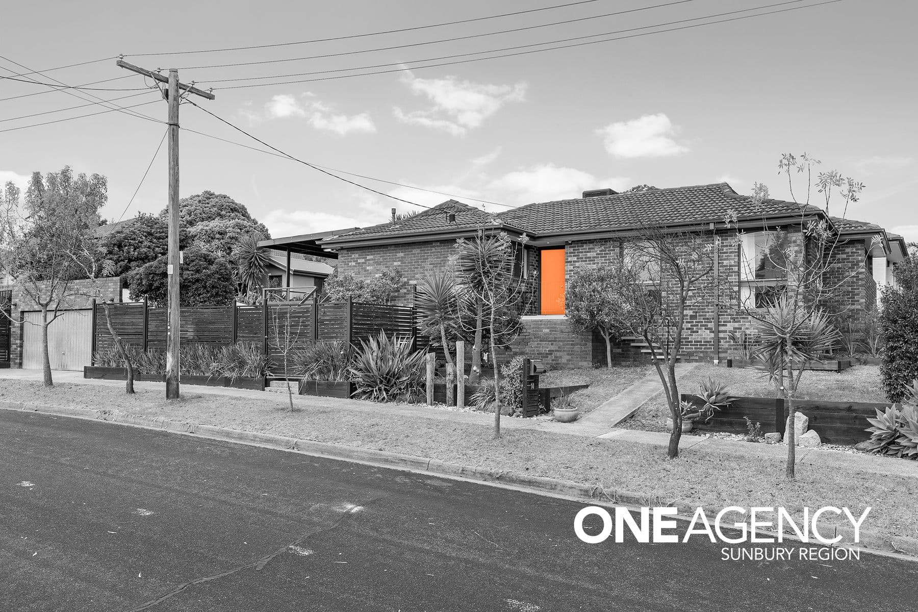 14 Hood Crescent, Sunbury, Sunbury - Image 1