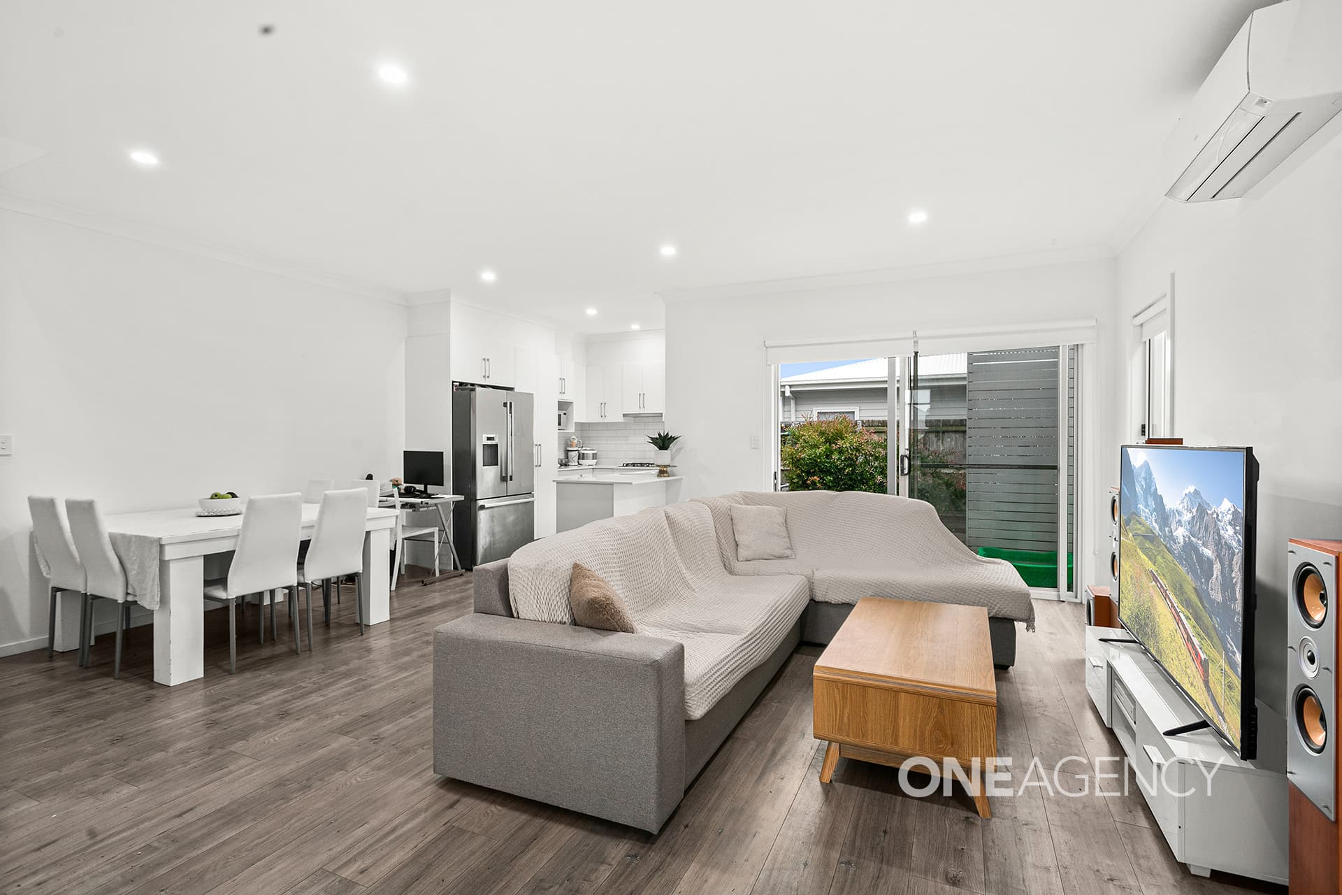 2A Balmoral Parade, Tullimbar, Tullimbar - Thumbnail 3