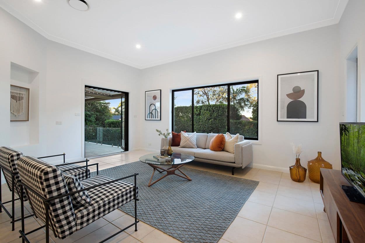 16 Carlow Crescent, Killarney Heights, Killarney Heights - Thumbnail 5