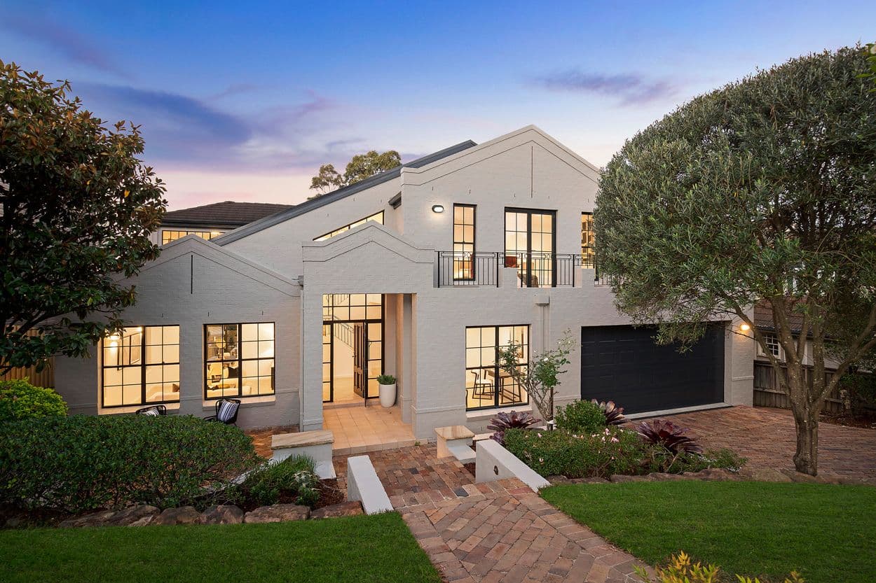 16 Carlow Crescent, Killarney Heights, Killarney Heights - Image 1