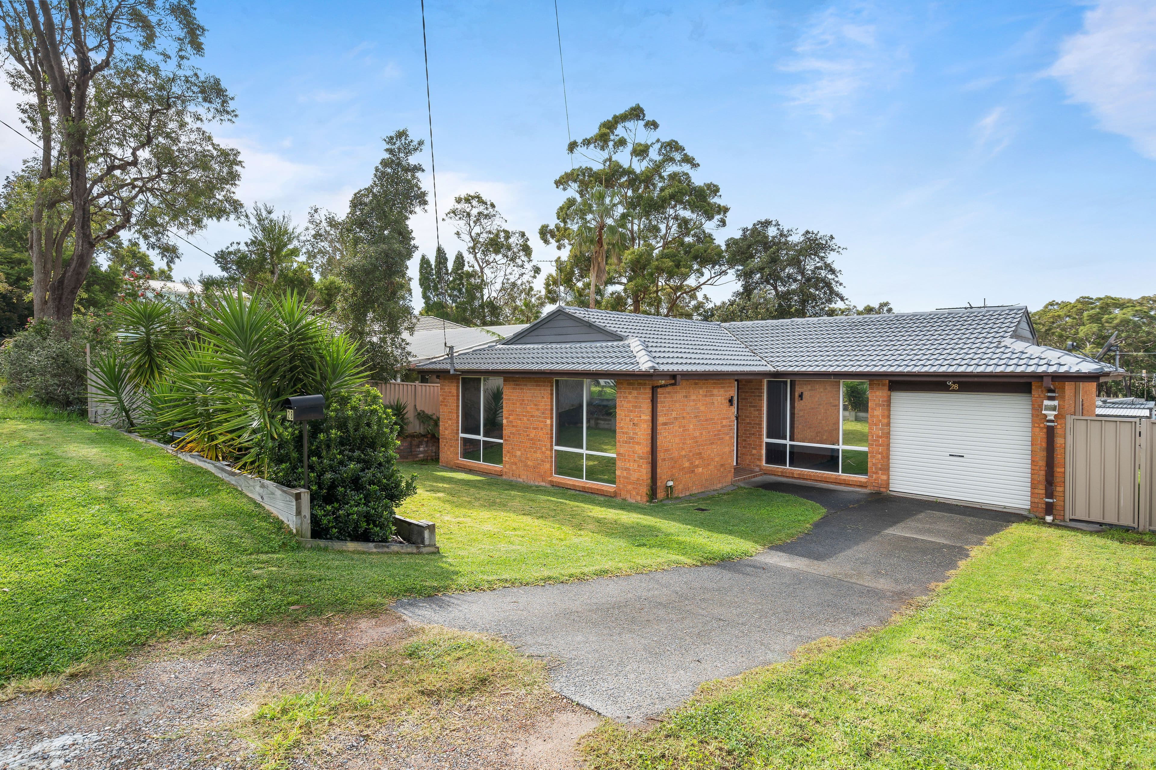 28 Elabana Avenue, Chain Valley Bay, Chain Valley Bay - Image 1