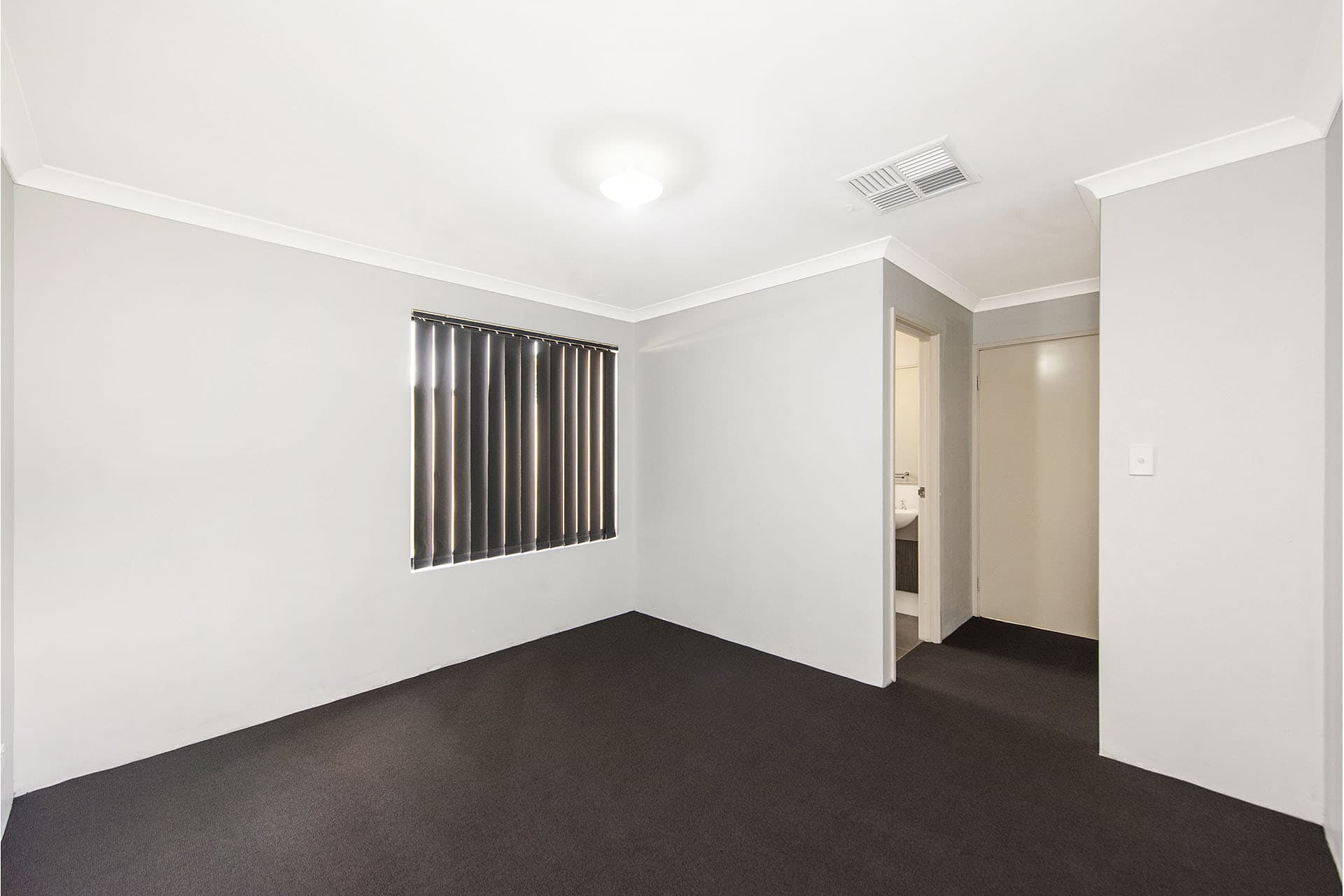 236B Spencer Road, Thornlie, Thornlie - Thumbnail 4