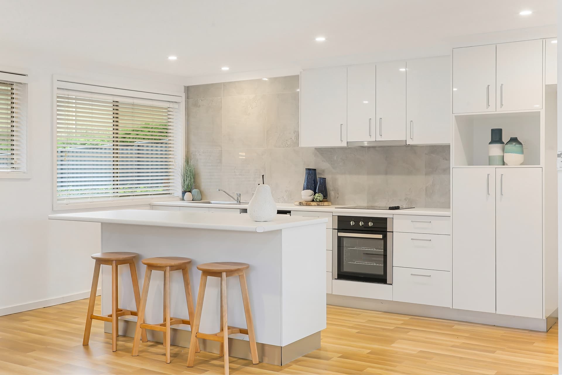 14a Woodbine Close, Lisarow, Lisarow - Thumbnail 2