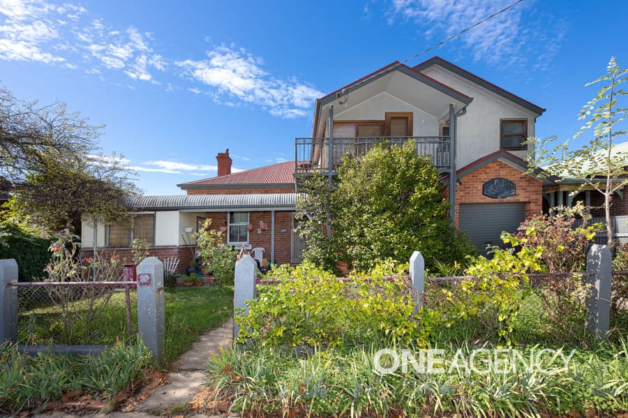 77 DOCKER Street, Wagga Wagga, Wagga Wagga - Thumbnail 2
