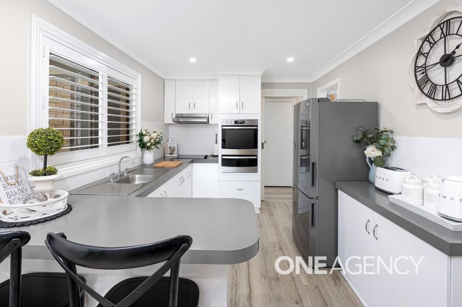 5 TURA Place, Glenfield Park, Glenfield Park - Thumbnail 5