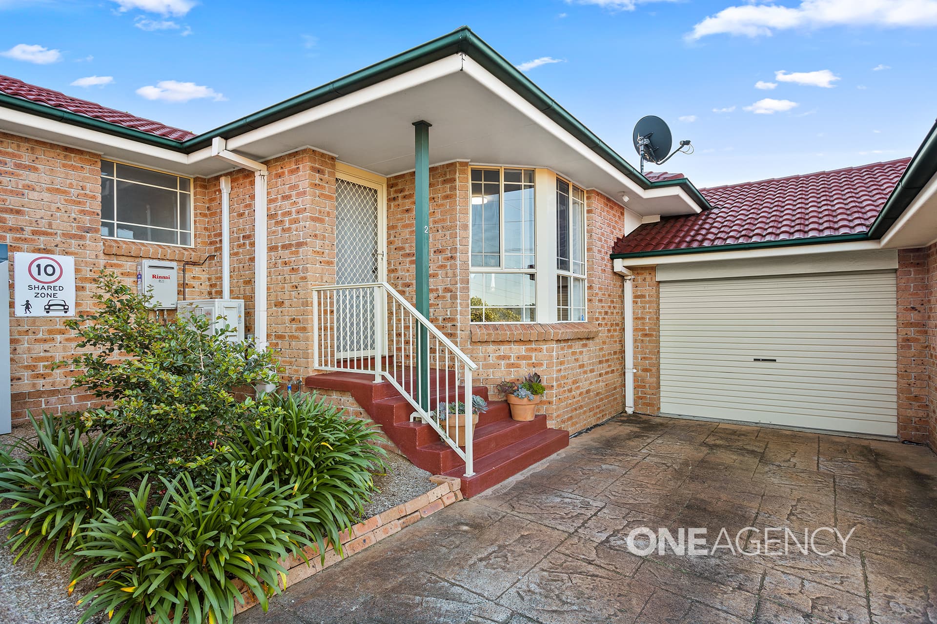 2/120 Hillside Drive, Albion Park, Albion Park - Image 1