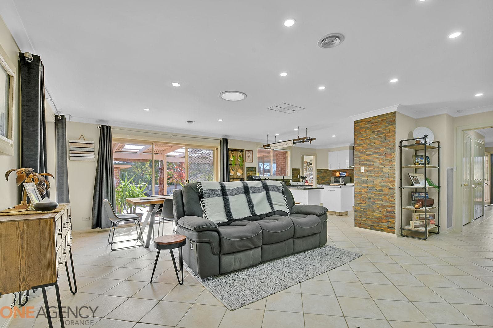 24 Braemar Circuit, Orange, Orange - Thumbnail 7
