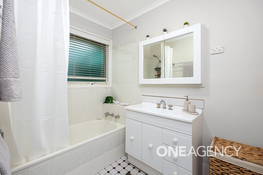 9 SACKVILLE Drive, Forest Hill, Forest Hill - Thumbnail 7