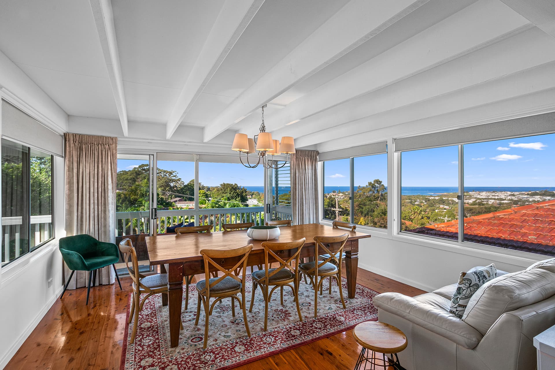 16 Robinsville Crescent, Thirroul, Thirroul - Thumbnail 2