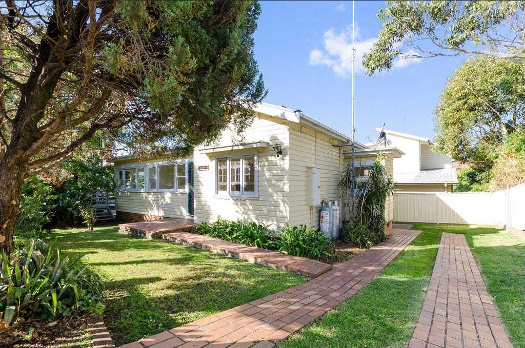 723 Lawrence Hargrave Drive, Coledale, Coledale - Thumbnail 2