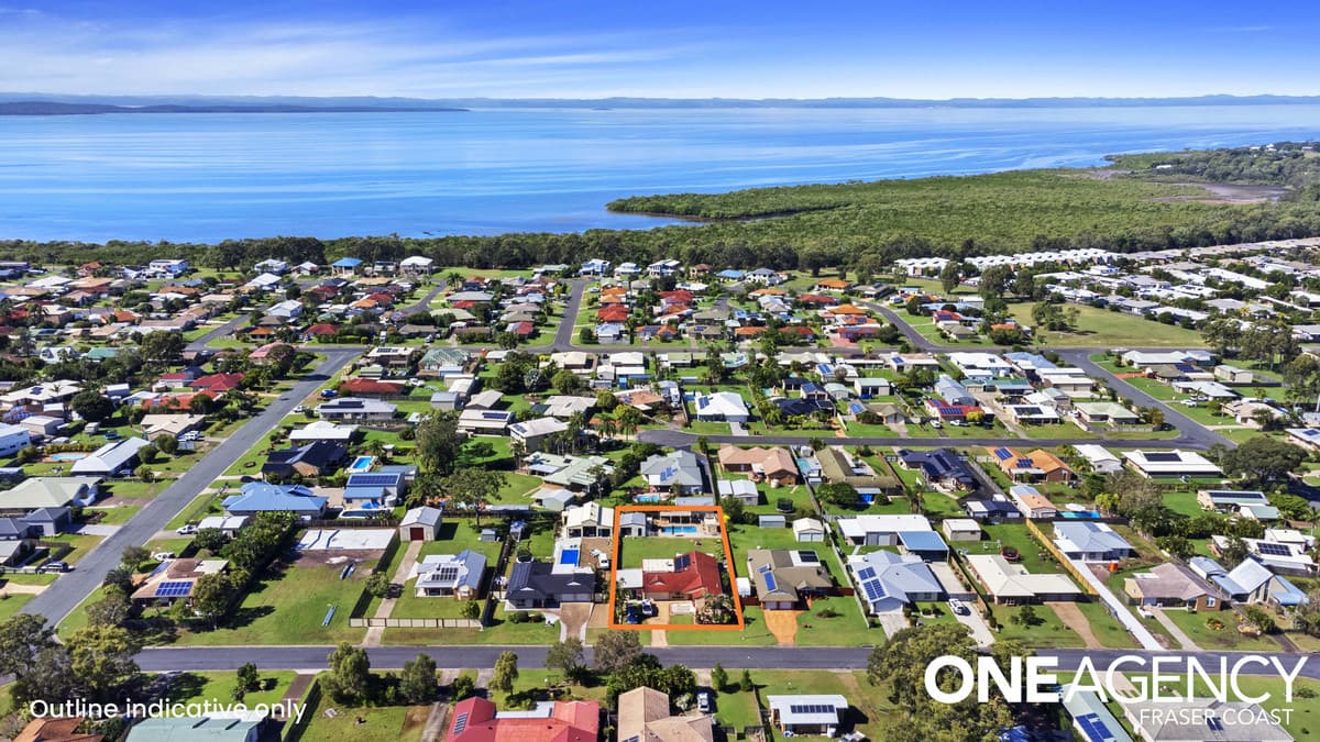 11 Chantilly Street, Urangan, Urangan - Thumbnail 2