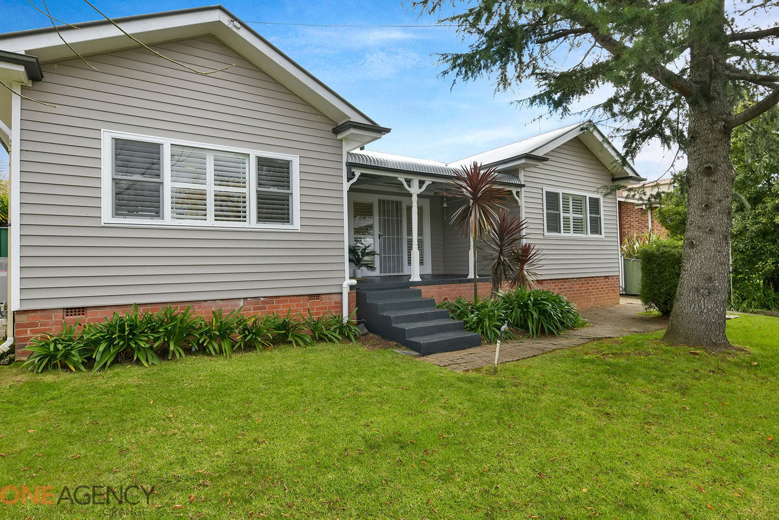 15 Molong Road, Orange, Orange - Image 1