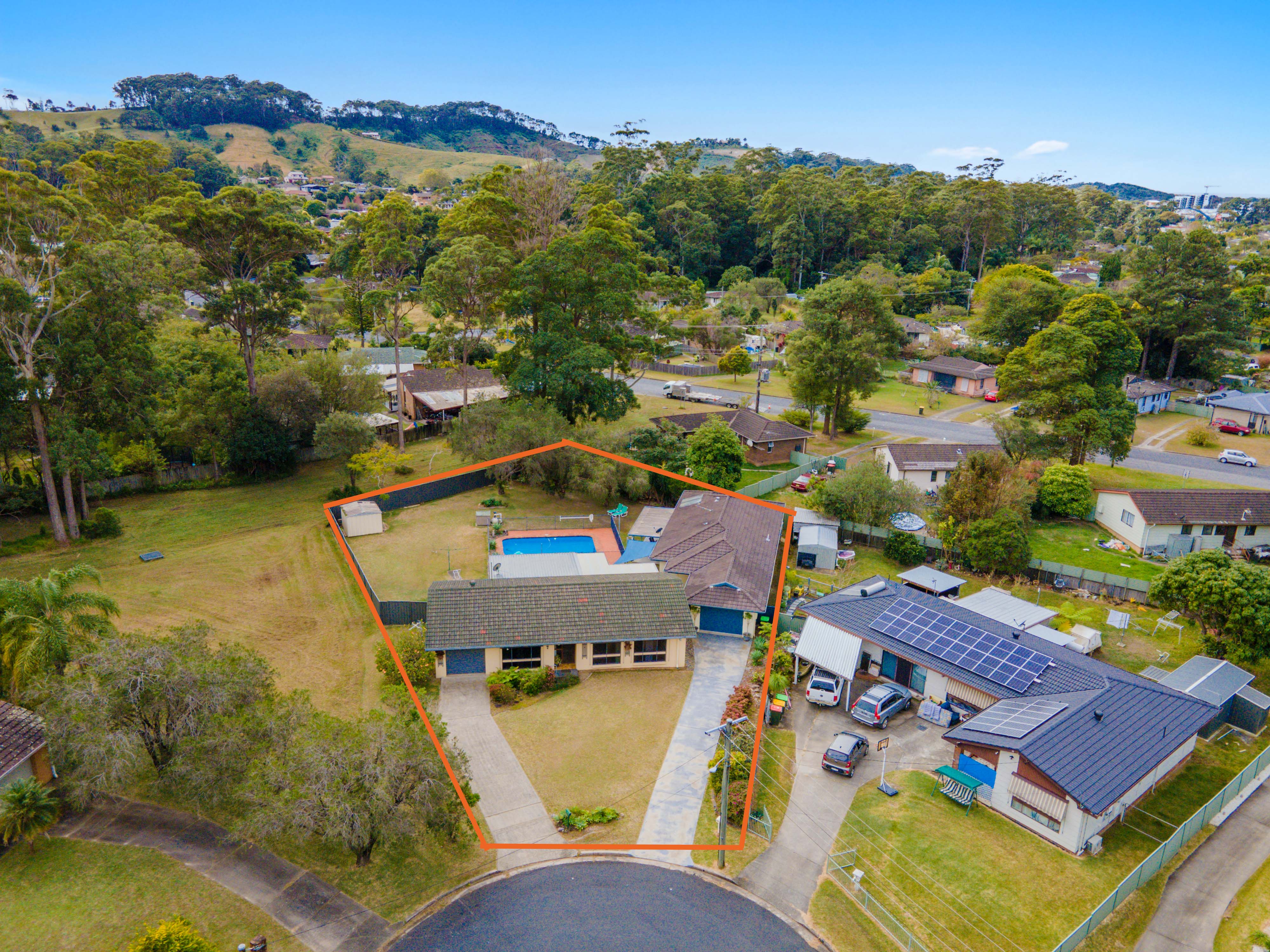7 Christine Close, Coffs Harbour, Coffs Harbour - Thumbnail 2