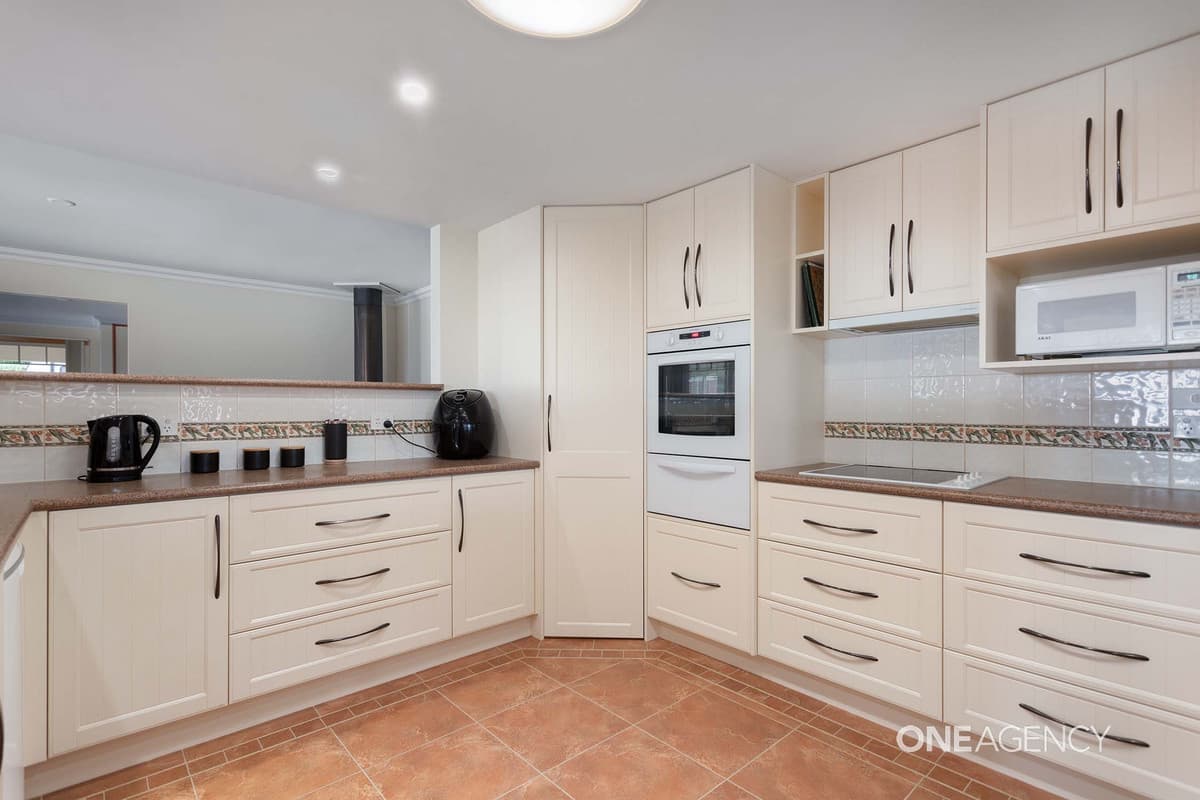 2C Ogden Street, Acton, Acton - Thumbnail 8