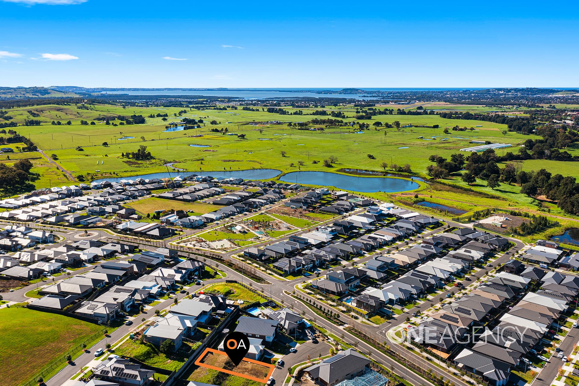 15 McNevin Close, Calderwood, Calderwood - Thumbnail 4