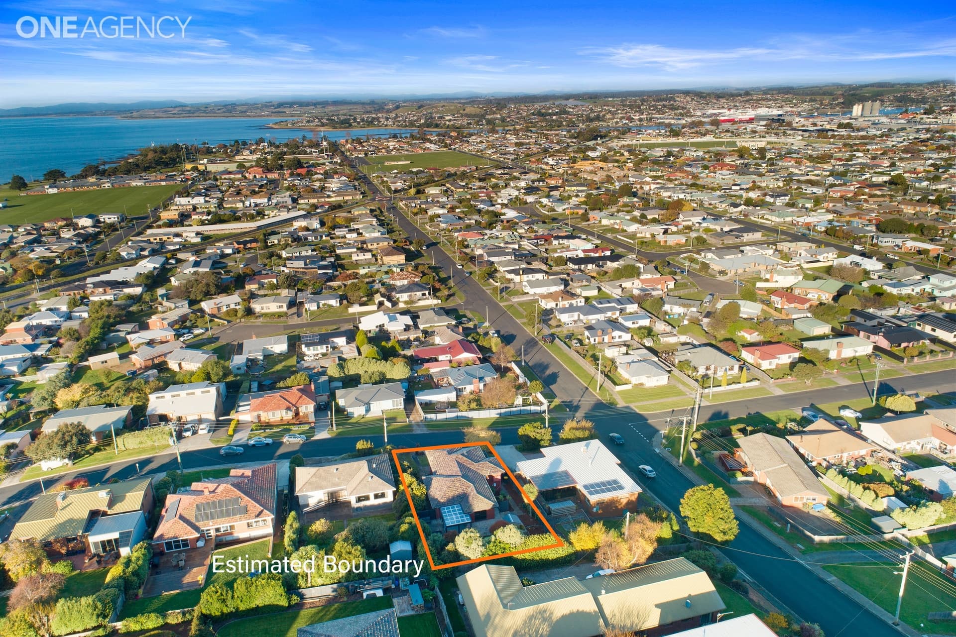 121 Ronald Street, Devonport, Devonport - Thumbnail 2