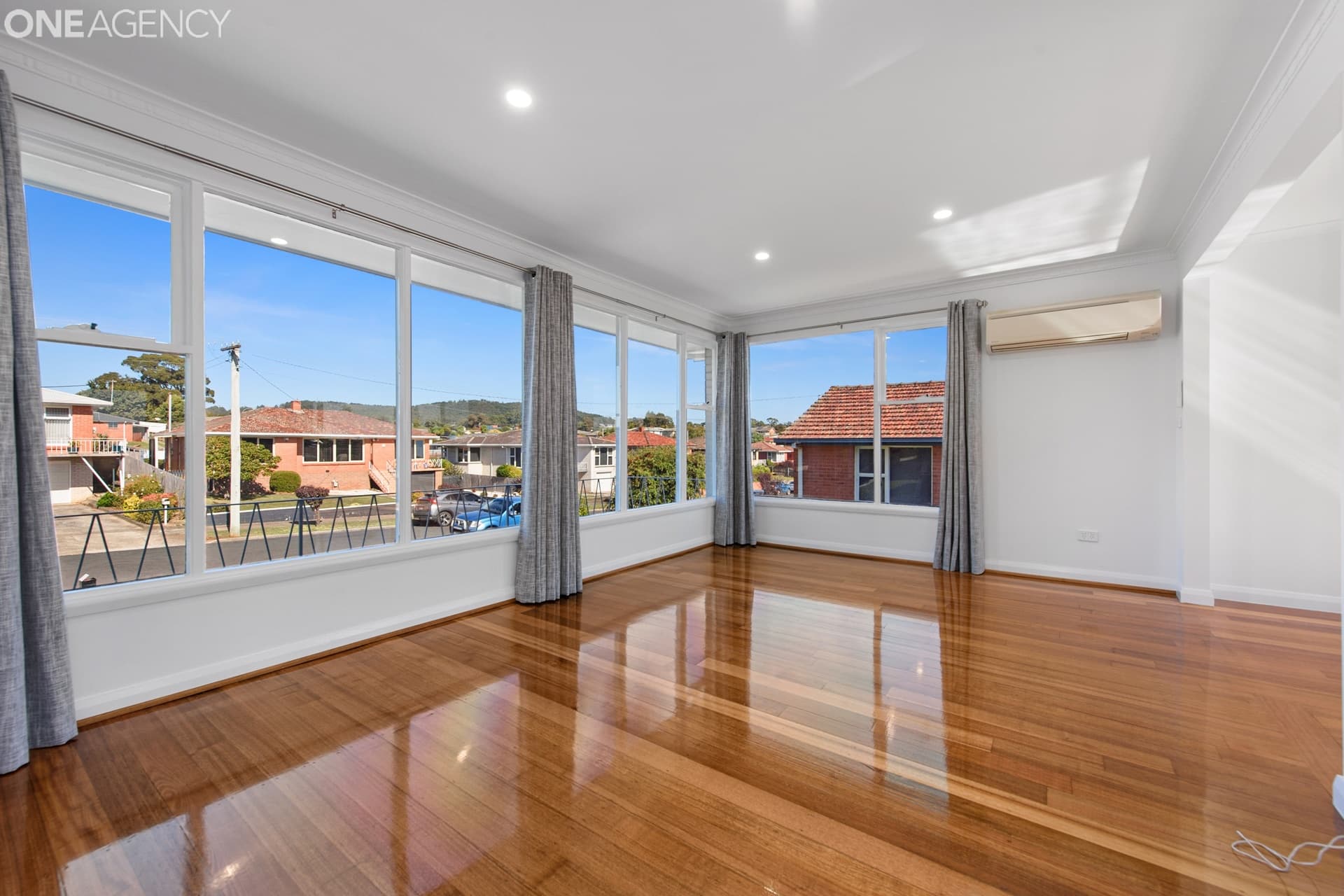 18 Croft Avenue, Devonport, Devonport - Thumbnail 2