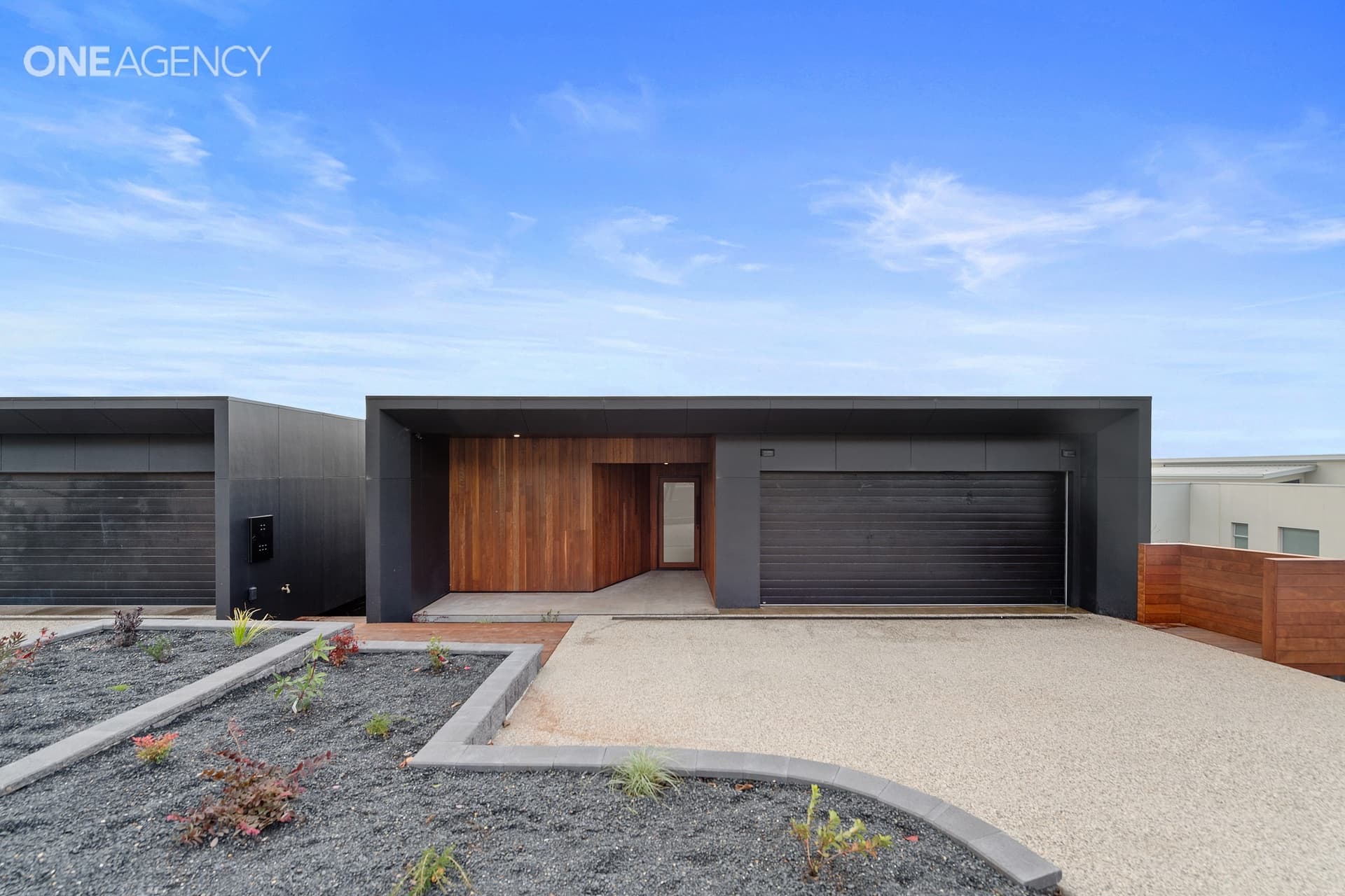 2/37 Leary Avenue, Stony Rise, Stony Rise - Thumbnail 2