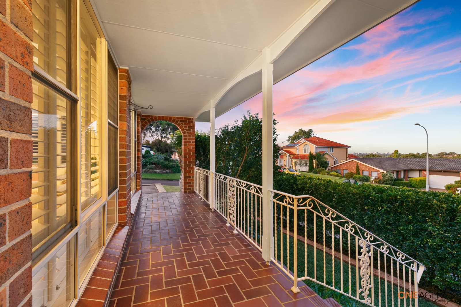 19 Mariner Road, Illawong, Illawong - Thumbnail 3