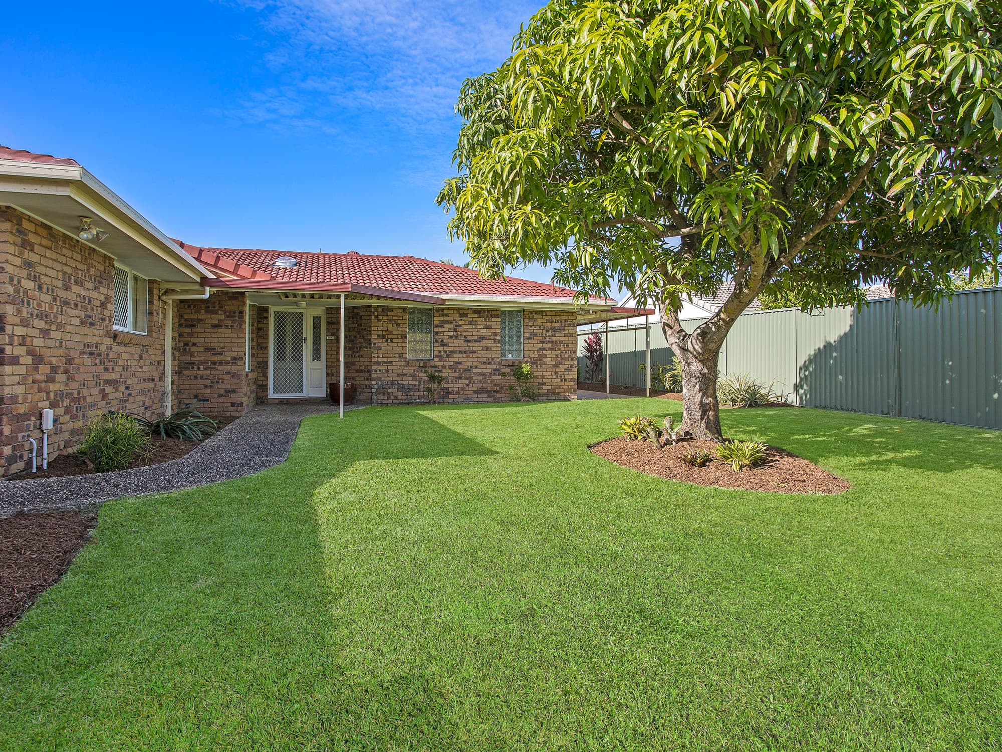 22 Harrier Drive, Burleigh Waters, Burleigh Waters - Thumbnail 7