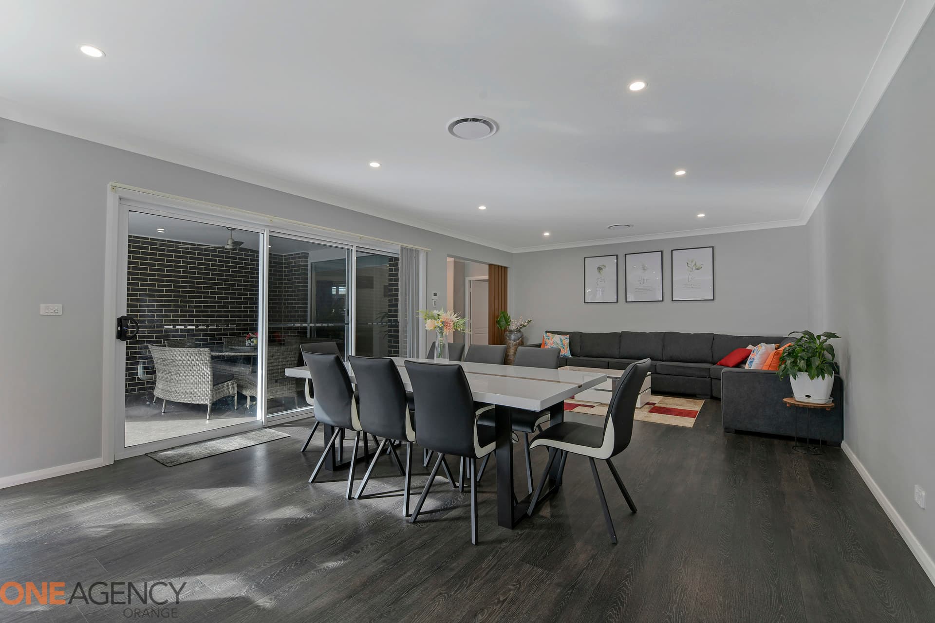 7 Brown Street, Orange, Orange - Thumbnail 2