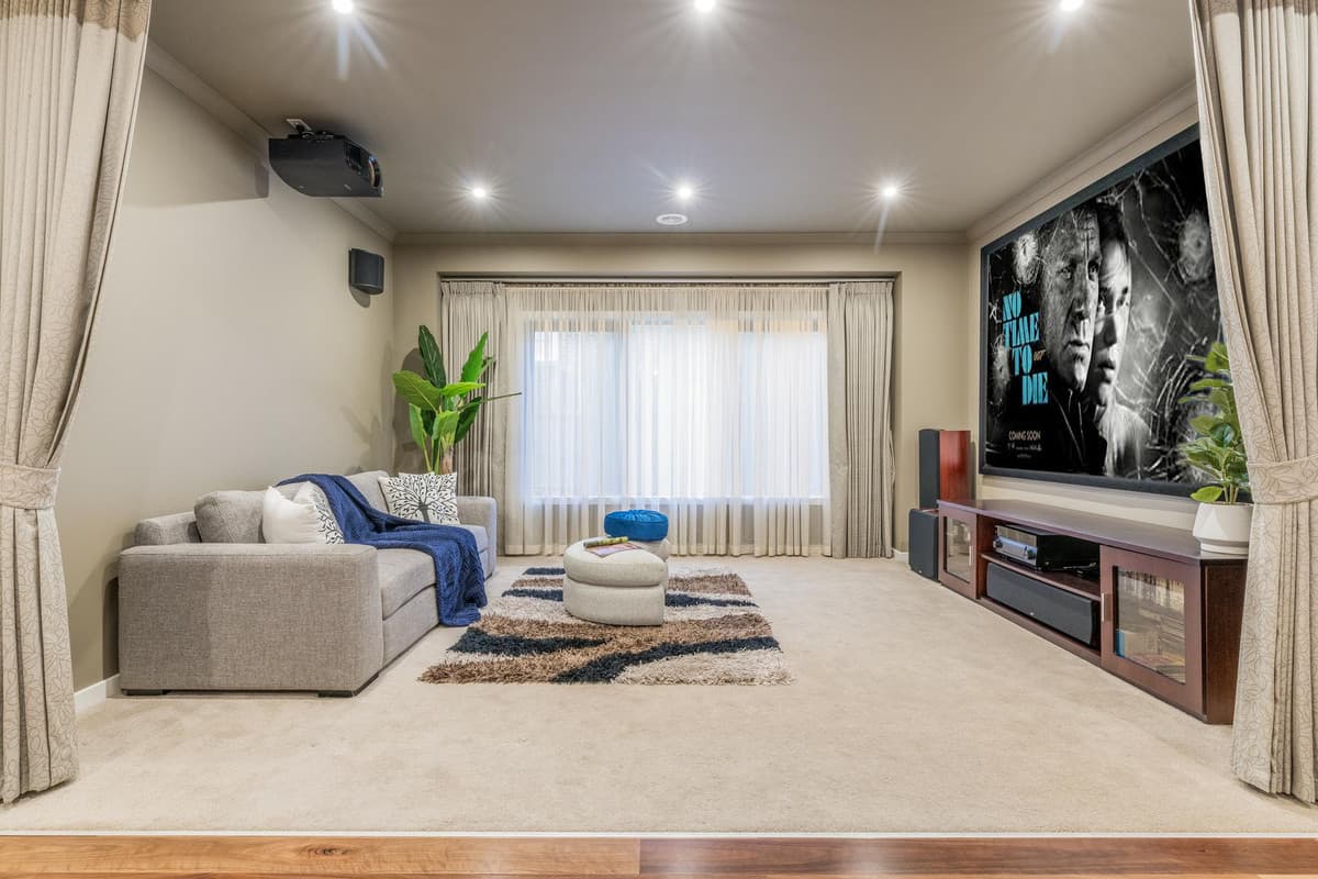 153 Featherbrook Drive, Point Cook, Point Cook - Thumbnail 4