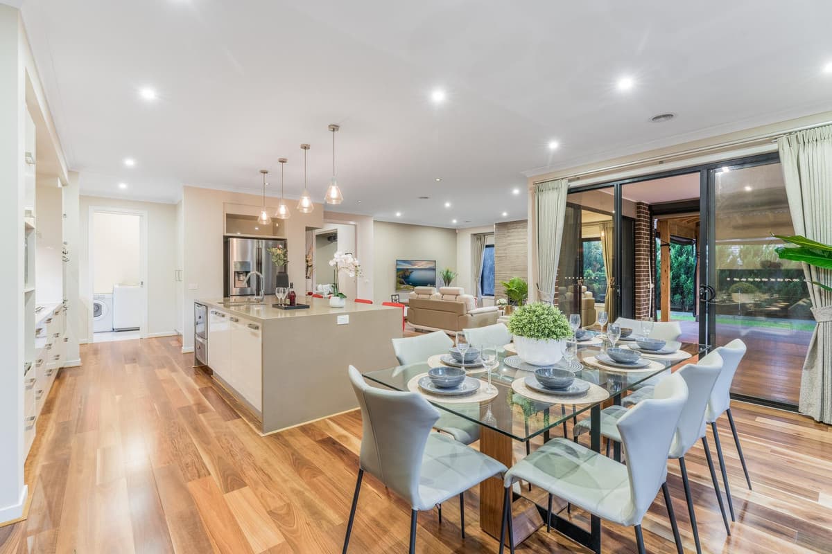 153 Featherbrook Drive, Point Cook, Point Cook - Thumbnail 6