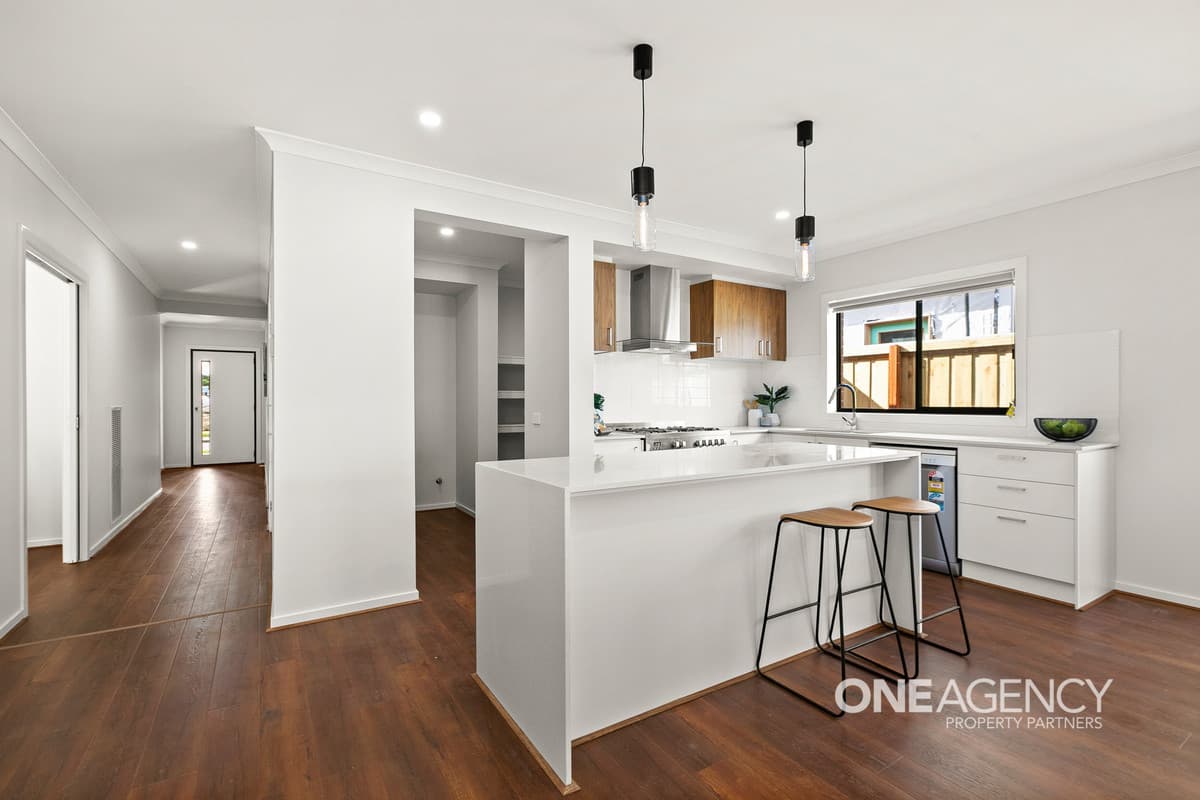 10 Portobello Way, Fraser Rise, Fraser Rise - Thumbnail 6