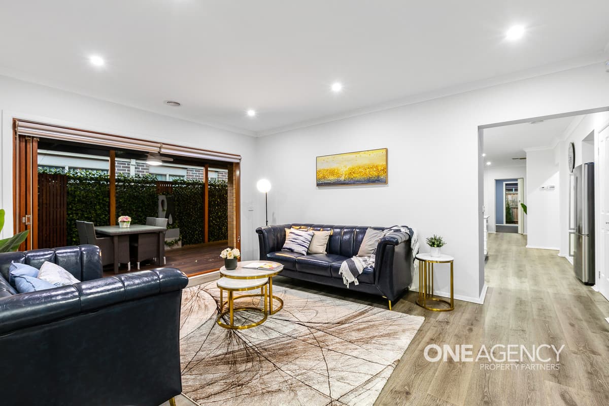 13 Oceana Street, Point Cook, Point Cook - Thumbnail 3