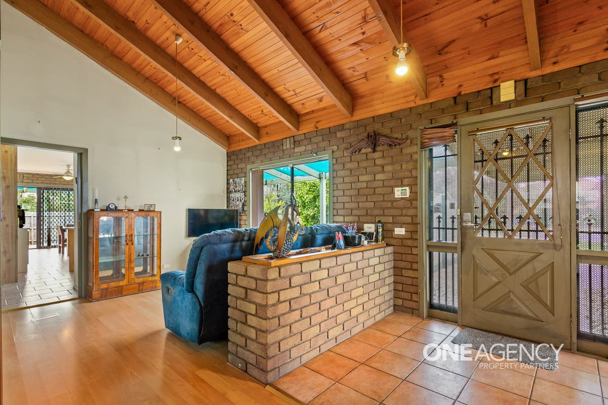 2 Shane Avenue, Seabrook, Seabrook - Thumbnail 3