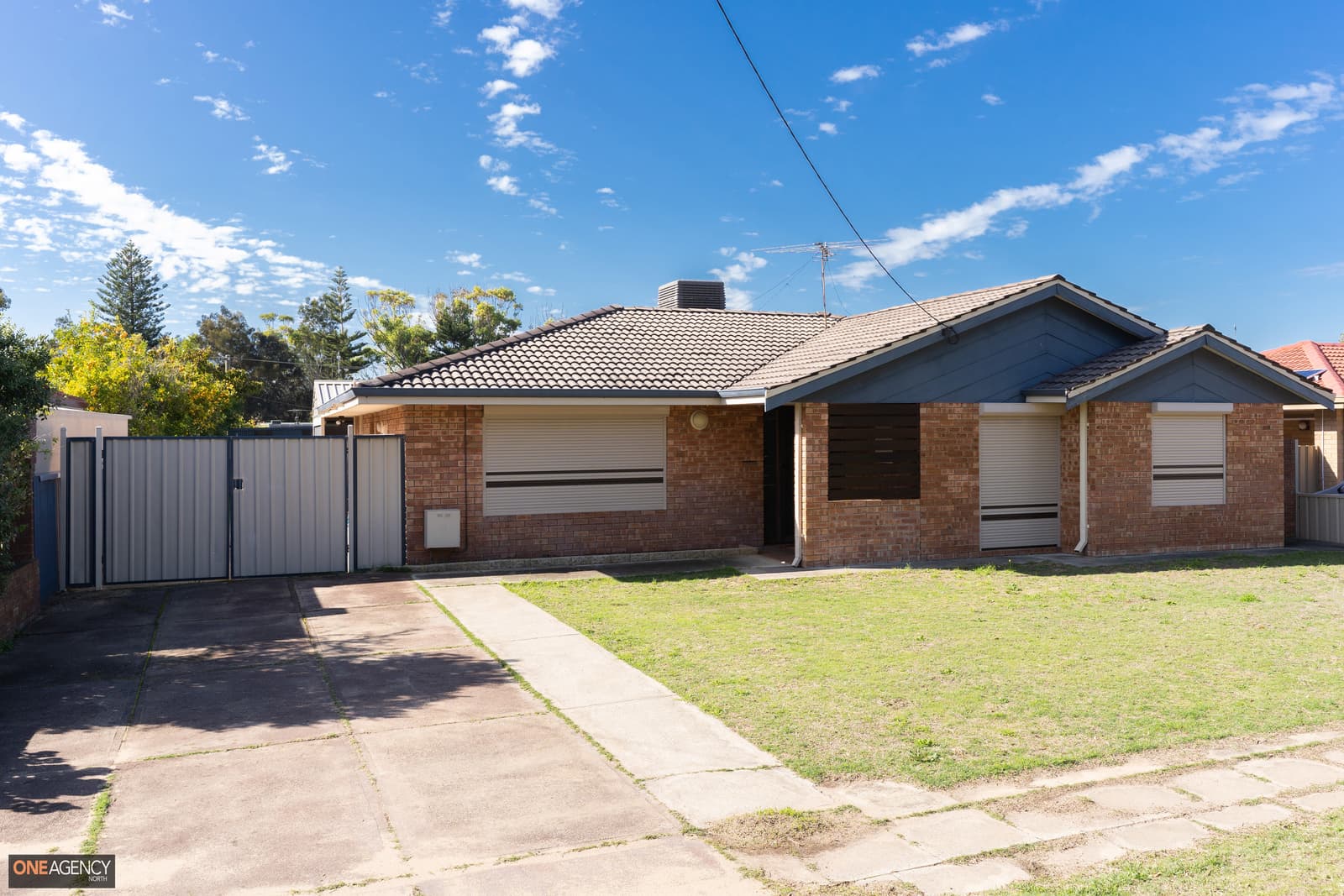 18 Hercules Street, Rockingham, Rockingham - Image 1