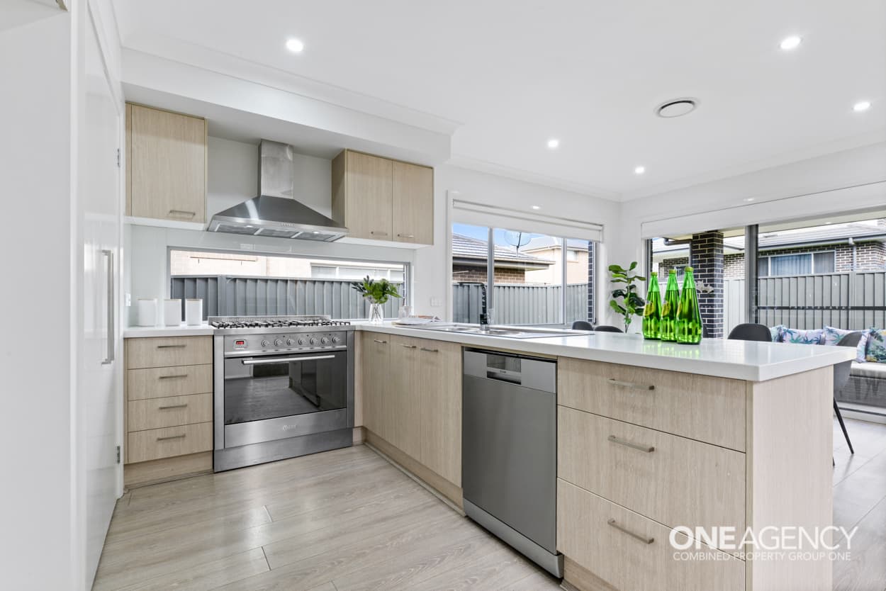 16 Filbert Street, Schofields, Schofields - Thumbnail 3