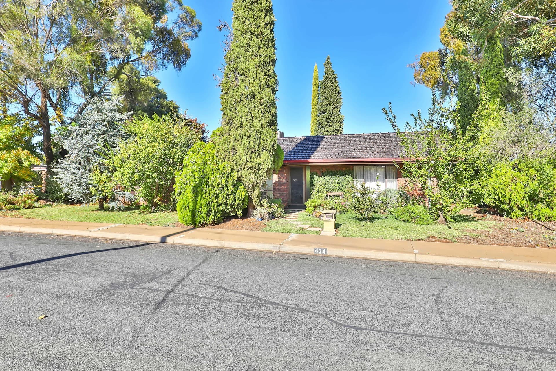 434 Walnut Avenue, Mildura, Mildura - Thumbnail 2