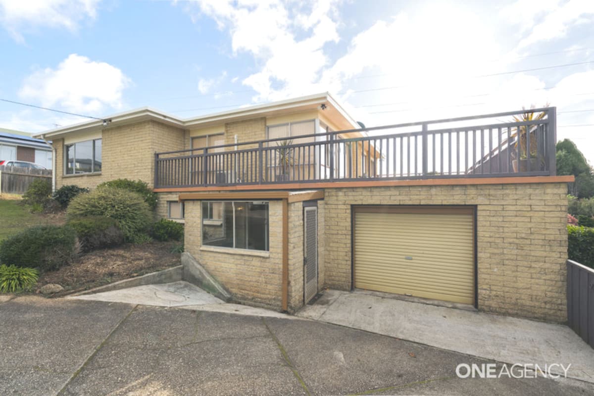 11 Amanda Court, Romaine, Romaine - Image 1