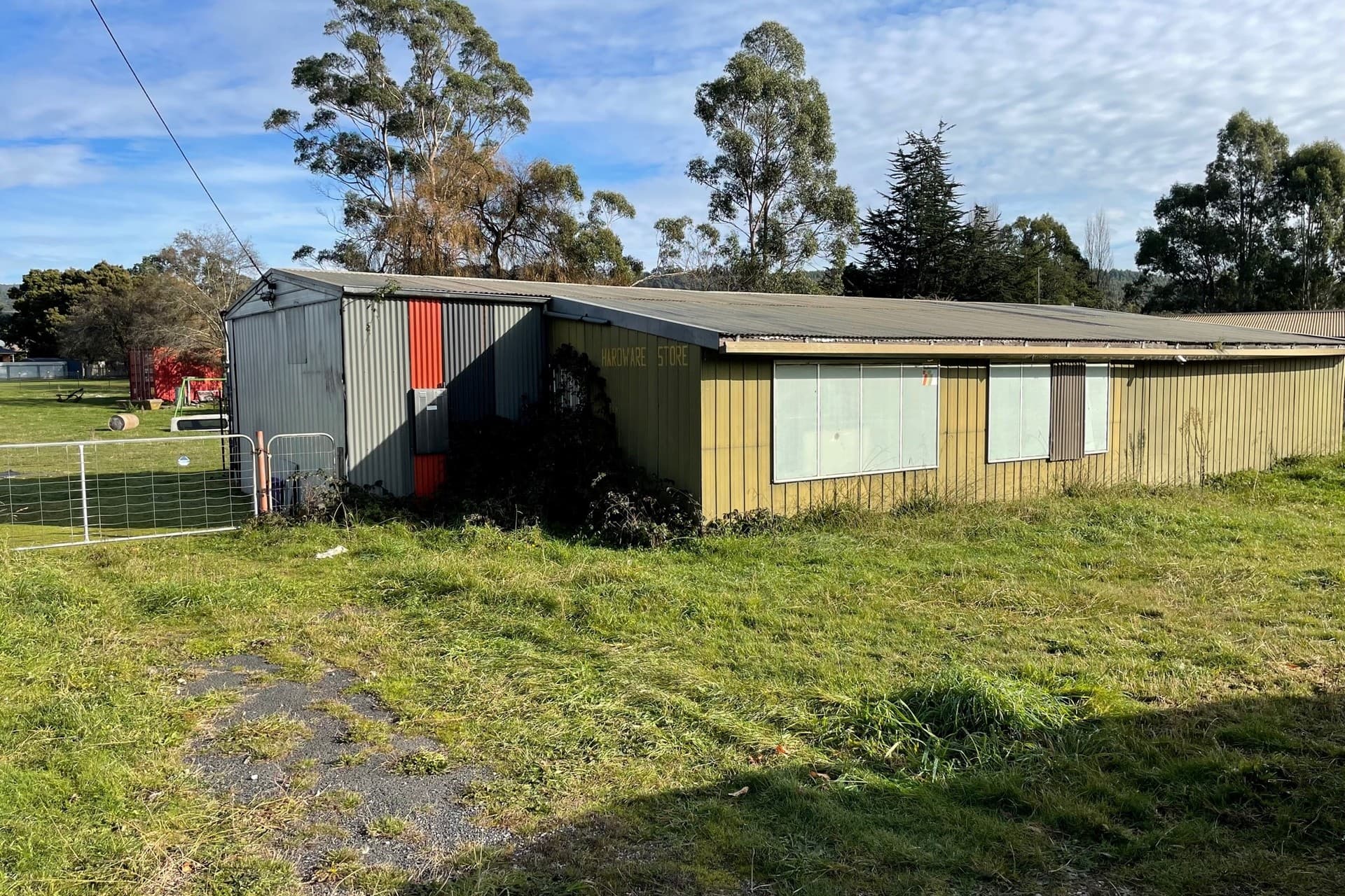 3A Esplanade, Railton, Railton - Thumbnail 2