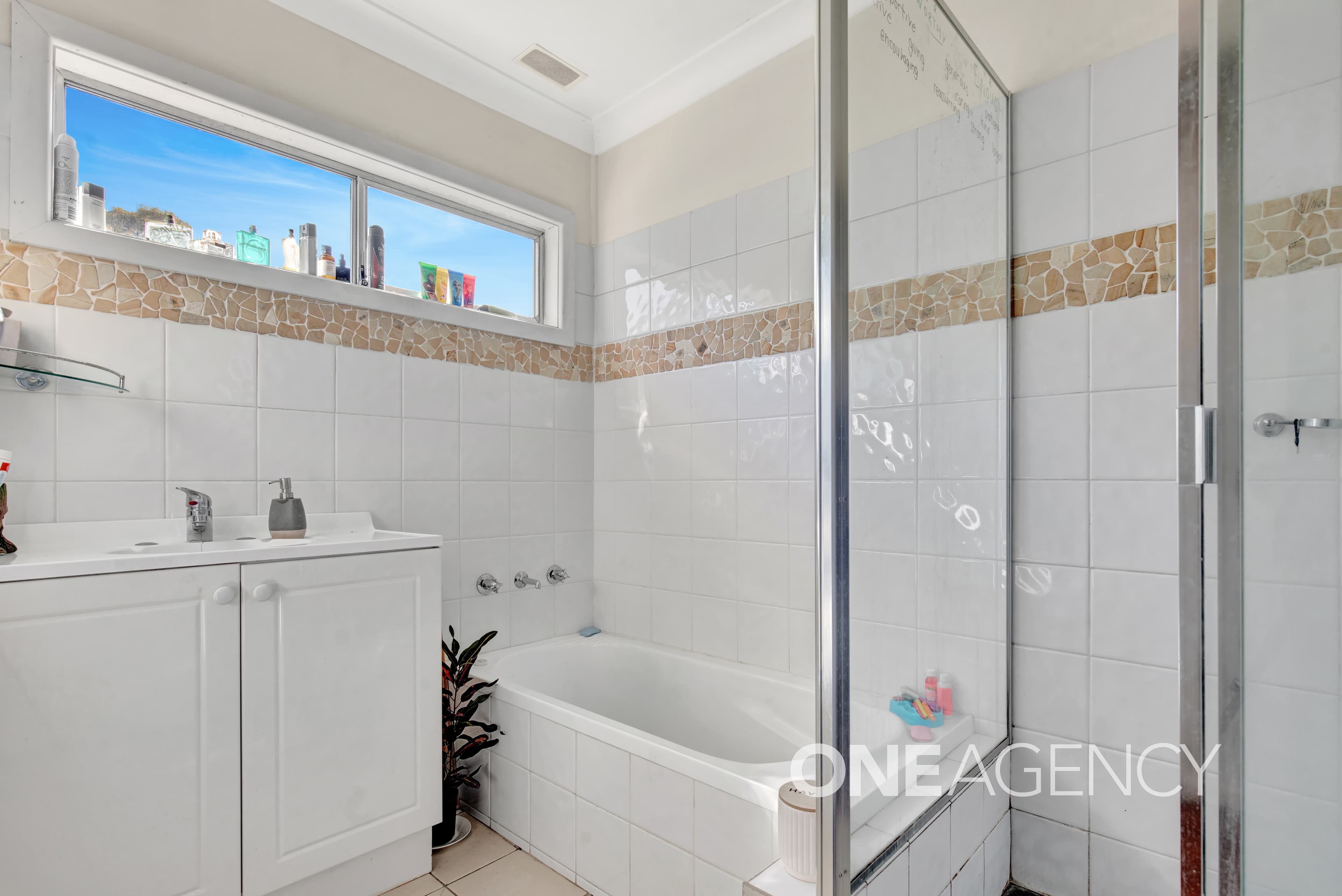 9 Albatross Road, Nowra, Nowra - Thumbnail 3