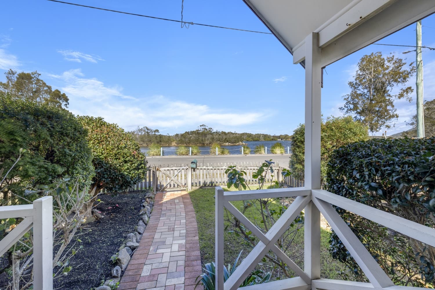 635 Ocean Drive, North Haven, North Haven - Thumbnail 5