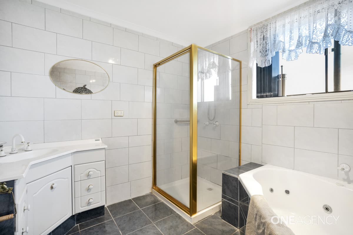 16 Colegrave Road, Upper Burnie, Upper Burnie - Thumbnail 5