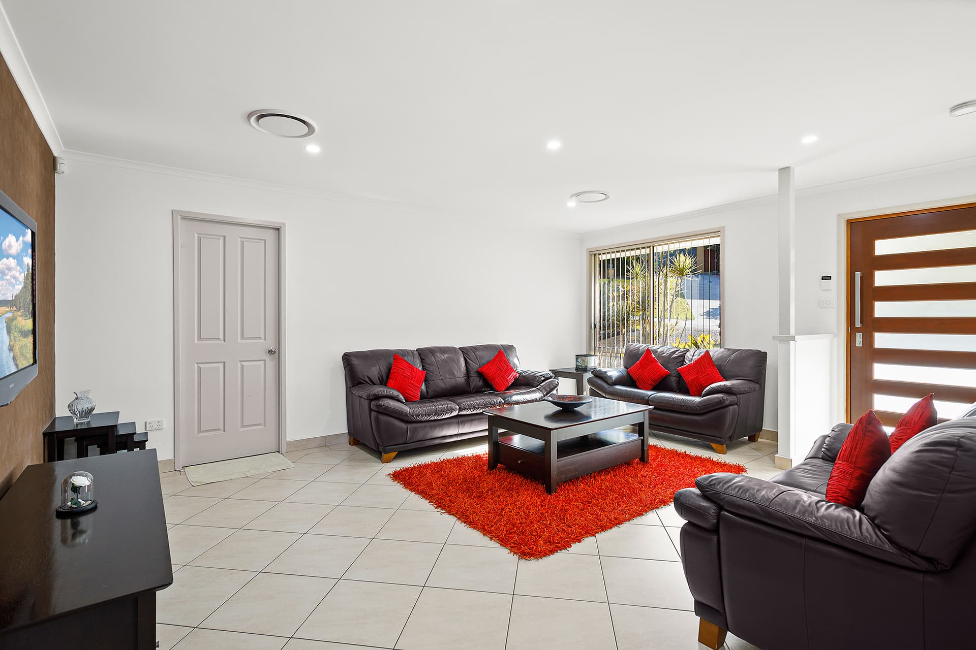 15 Dunstable Road, Farmborough Heights, Farmborough Heights - Thumbnail 6