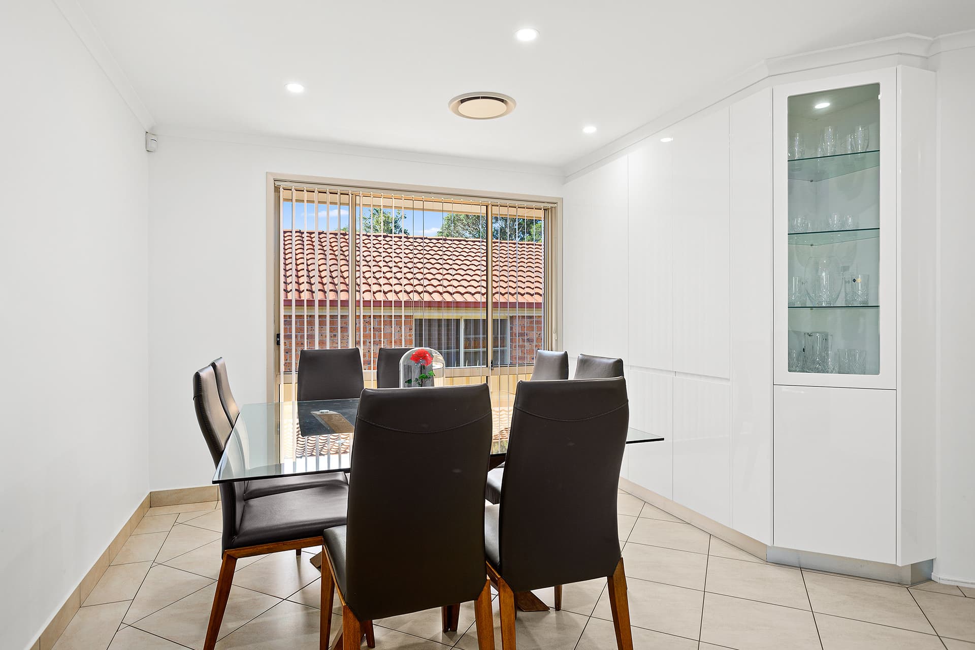 15 Dunstable Road, Farmborough Heights, Farmborough Heights - Thumbnail 7
