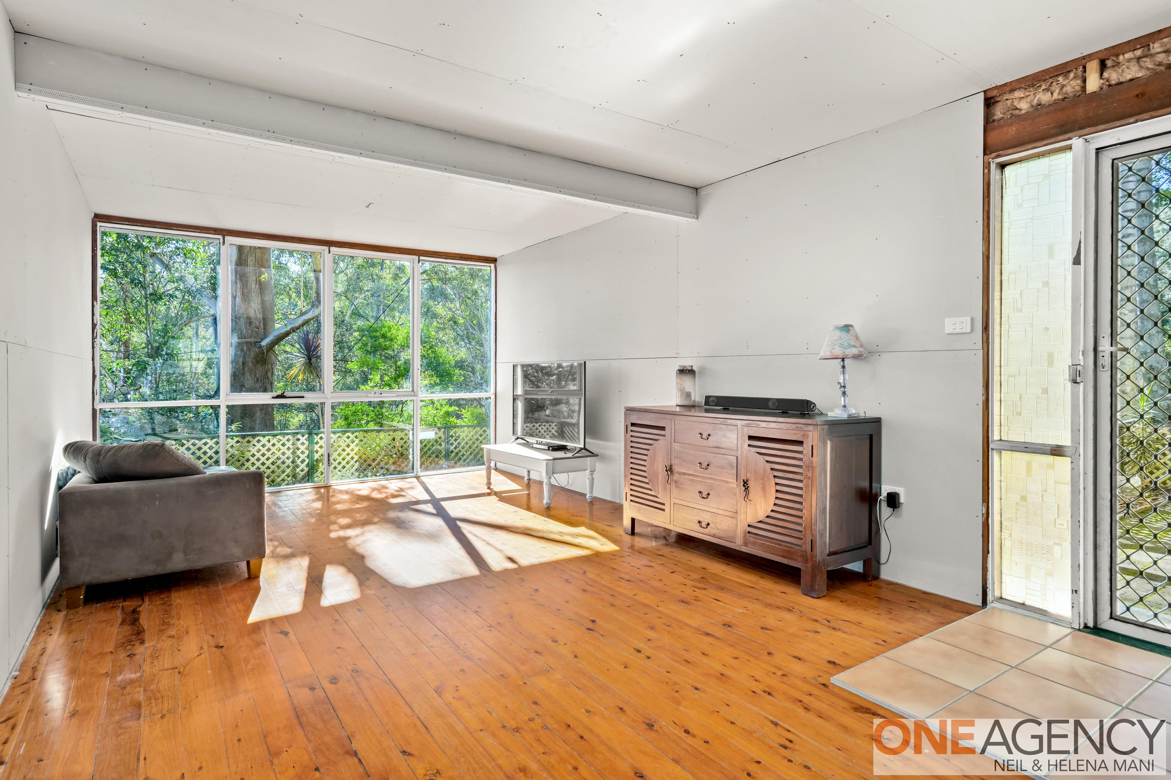36 Marangani Avenue, North Gosford, North Gosford - Thumbnail 2