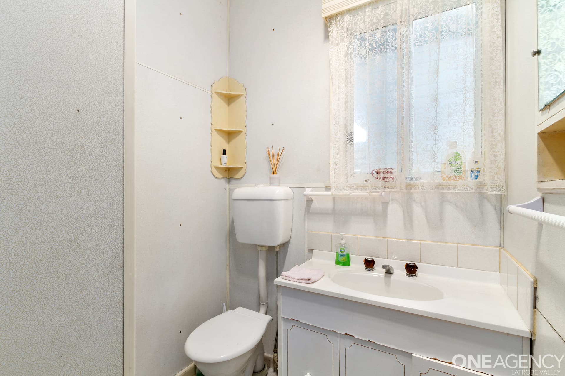 67 Churchill Road, Morwell, Morwell - Thumbnail 8